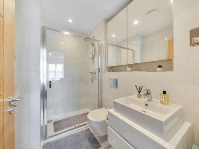House for sale in Bushey