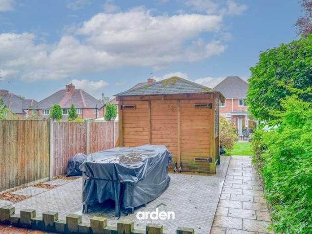 House for sale in Bromsgrove, Worcestershire