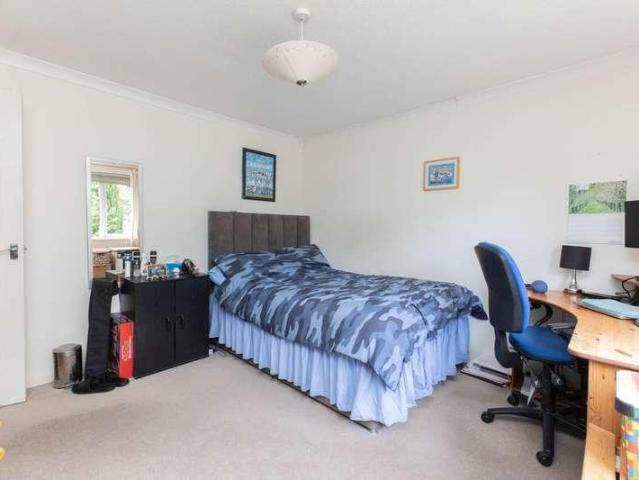 House for sale in North Horsham, Horsham