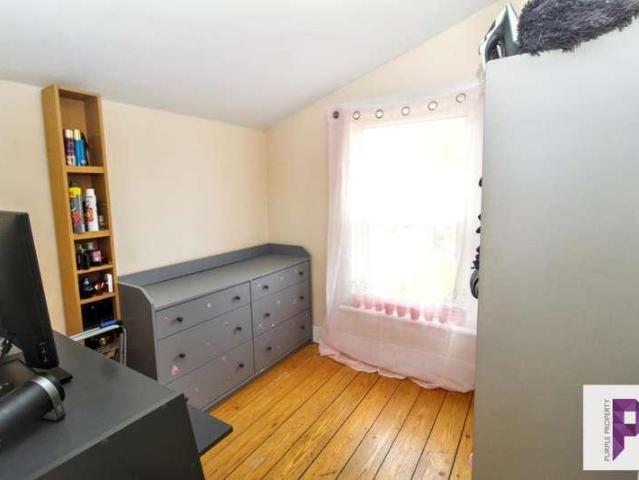 House for sale in Chatham