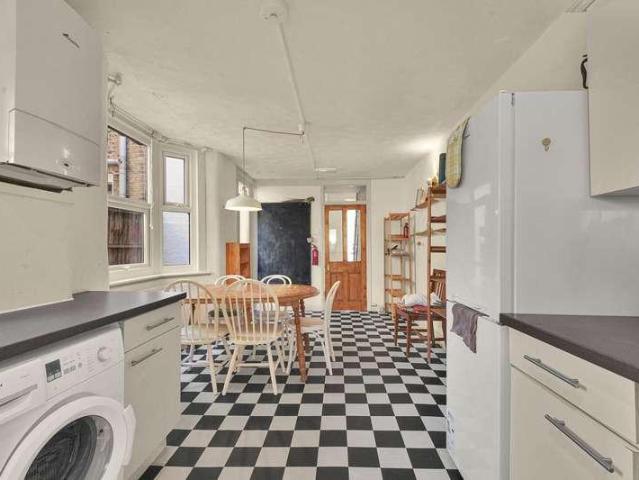 House for sale in Homerton, Greater London