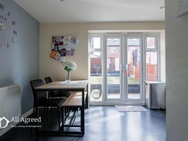 House for sale in Elmton, East Midlands
