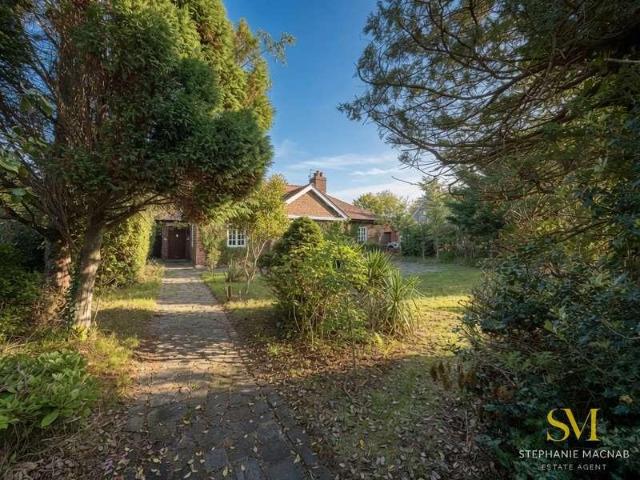 House for sale in Little Altcar, Sefton