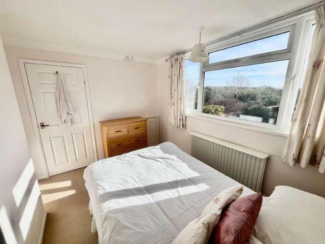 House for sale in Poets Estate, Newport Pagnell