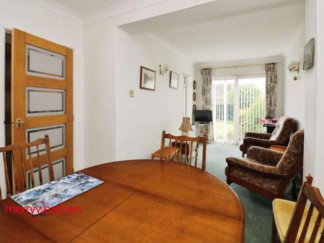 House for sale in Herringthorpe, South Yorkshire