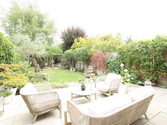 House for sale in Edmonton, Greater London