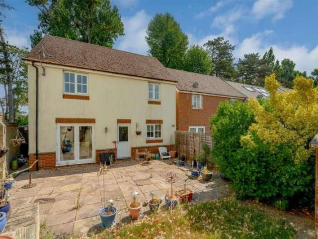 House for sale in Glynde, West Sussex