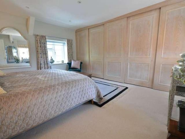House for sale in Crookhill, Worcestershire