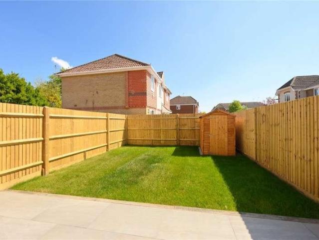 House for sale in Westfield, Woking