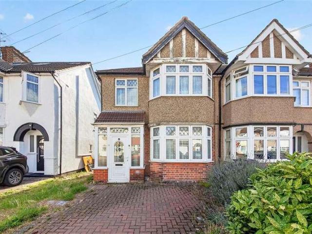 House for sale in Little Heath, Greater London