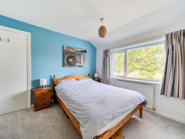 House for sale in Caldecott, Dromore