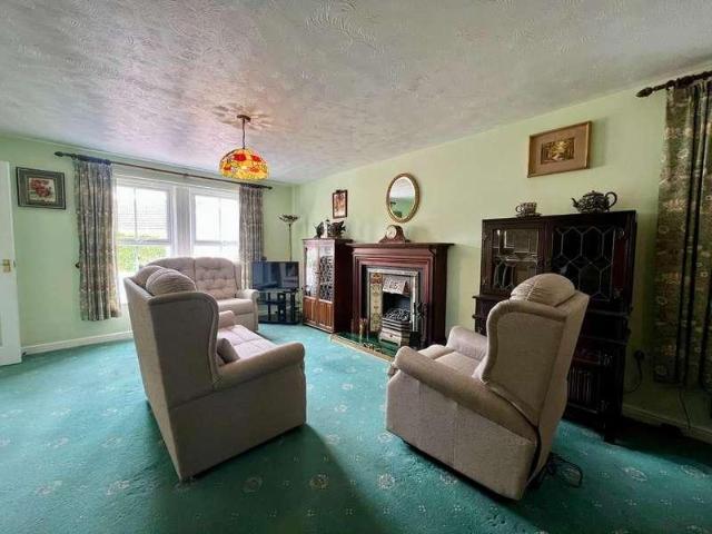 House for sale in Chipping Hill, Essex