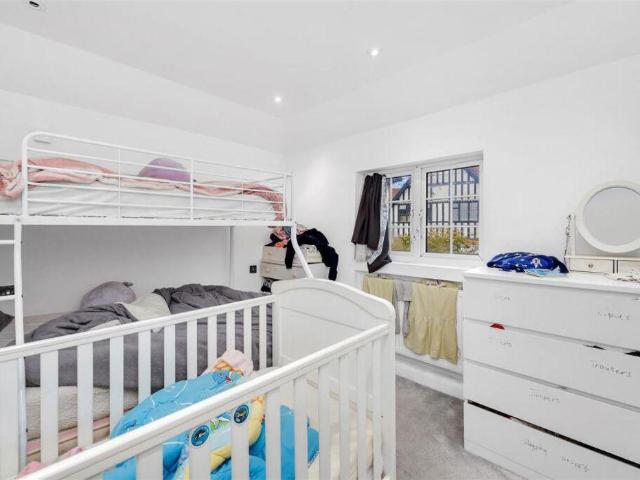 House for sale in Highwood Hill, Greater London