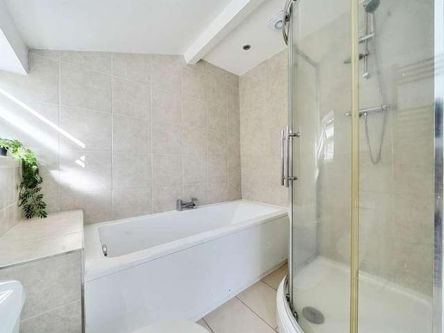 House for sale in Plasnewydd, Cardiff