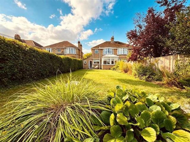 House for sale in Lakeside, Rodbourne