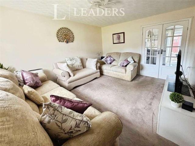 House for sale in Spring Vale, Hampshire