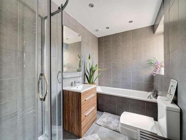 House for sale in Shortlands, Greater London