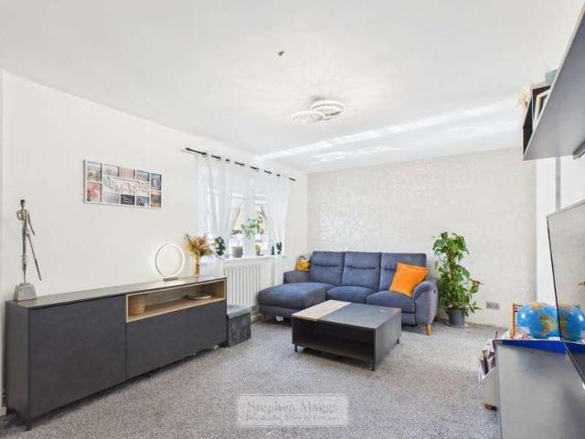 House for sale in Hartcliffe, Bristol