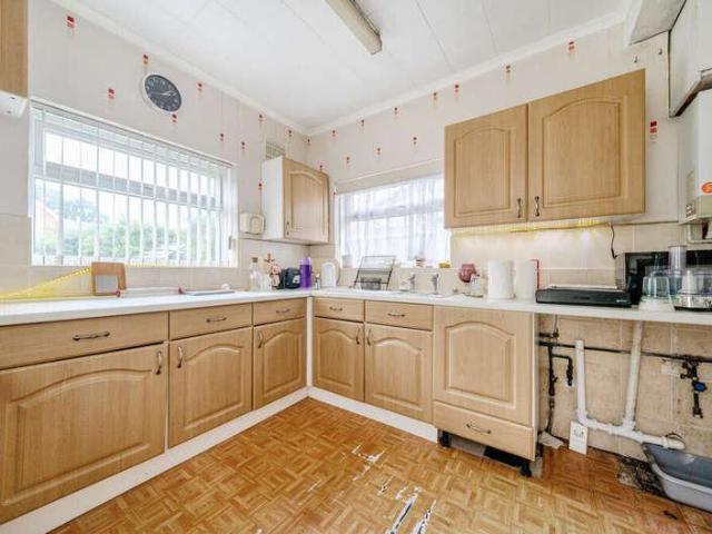 House for sale in Sidcup, Longlands