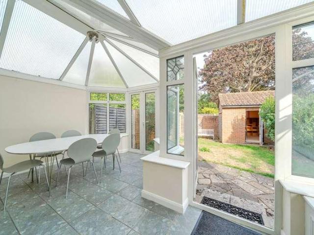 House for sale in West End, Elmbridge
