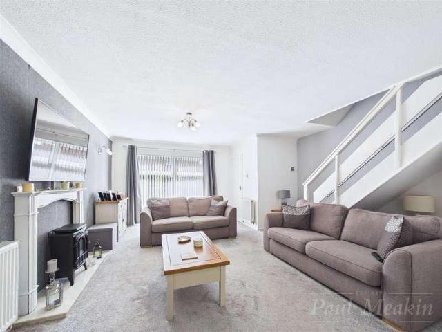 House for sale in London Borough of Croydon, Forestdale