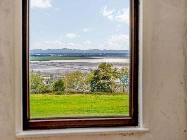 House for sale in Weston Point, Halton