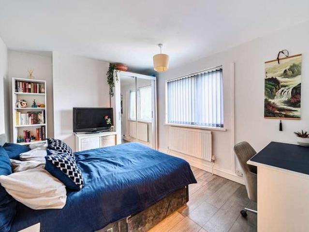 House for sale in Temple Cowley, Oxford