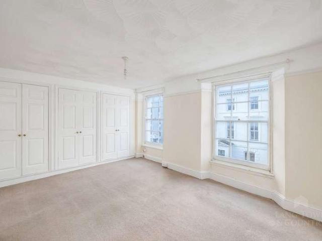 House for sale in West Hoe, Mount Wise