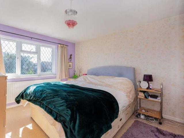 House for sale in Holyport, Bray