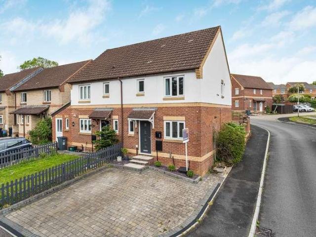 House for sale in Hulham, Budlake