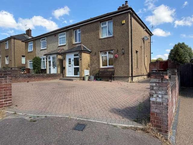 House for sale in Shenley, Hertfordshire