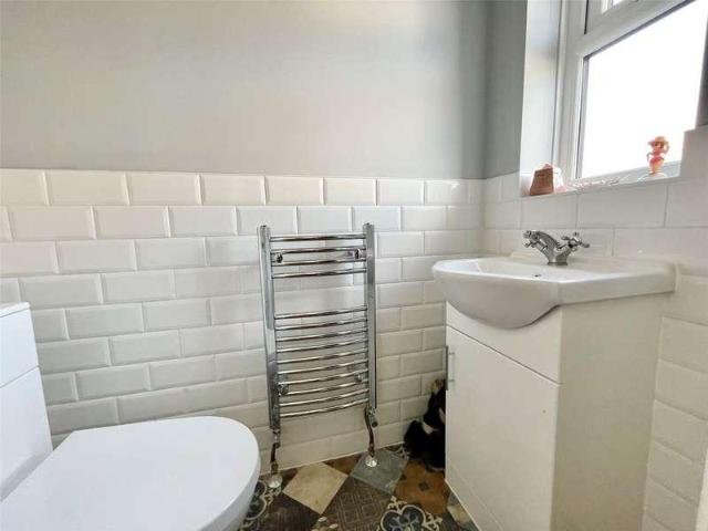 House for sale in Alton Barnes, Essex