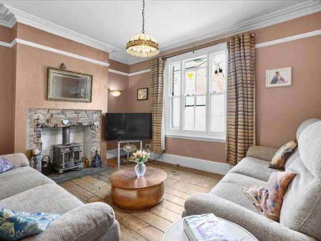 House for sale in Wolverton and Greenleys, Old Wolverton