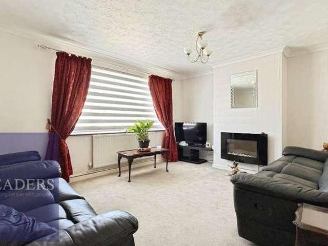 House for sale in Chipping Hill, Essex