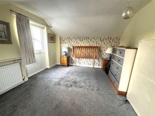 House for sale in Oldmixon, Weston-super-mare