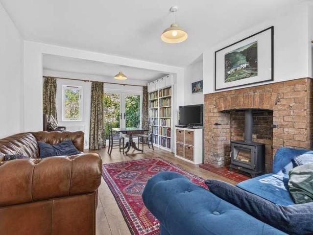 House for sale in Broadwell, New Bilton