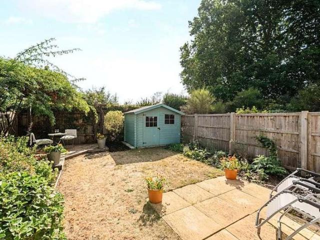 House for sale in Bellfields, Westborough