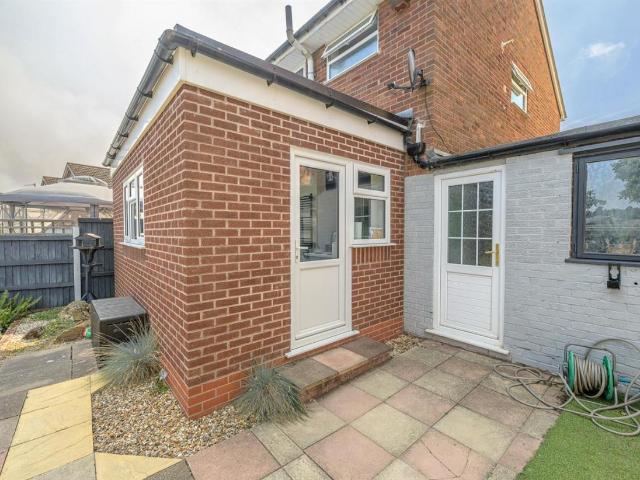 House for sale in Kingswinford, West Midlands