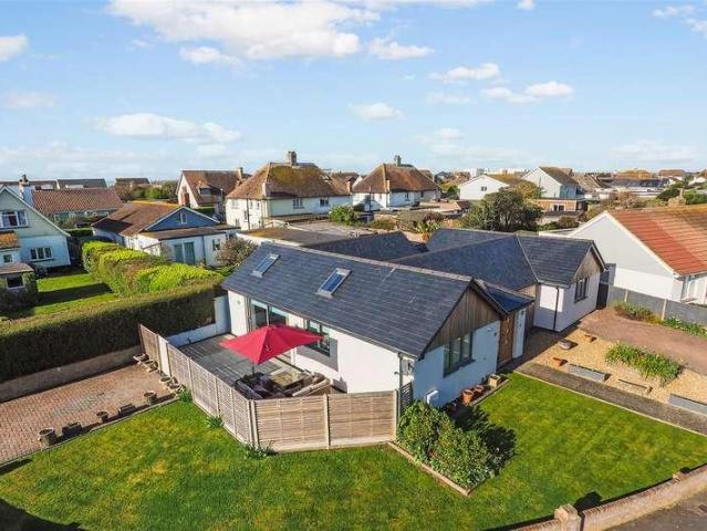 House for sale in Littlecote, West Sussex