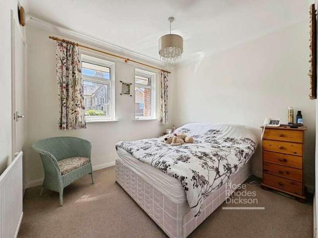 House for sale in Oakfield, Ryde