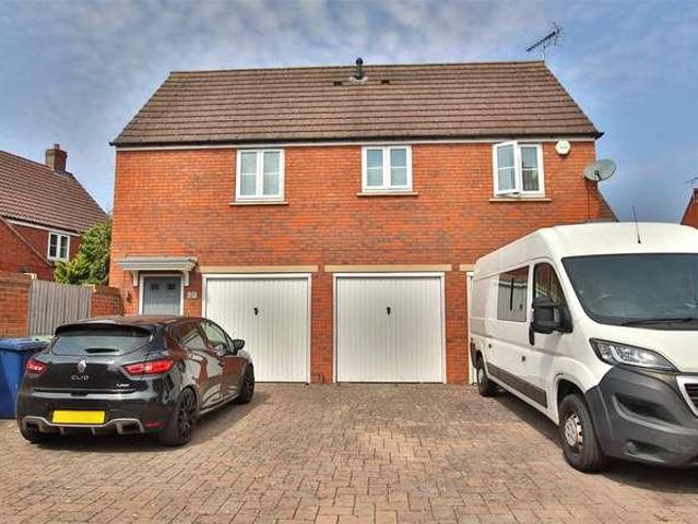 House for sale in Wheatpieces, Pamington