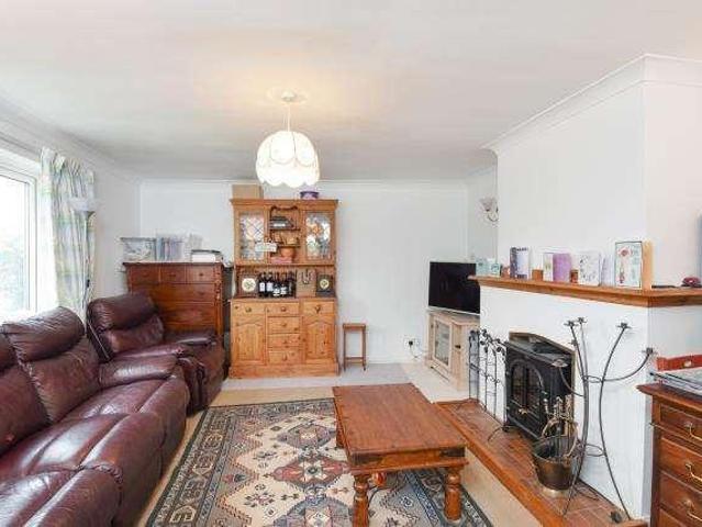 House for sale in Black Bourton, Oxfordshire