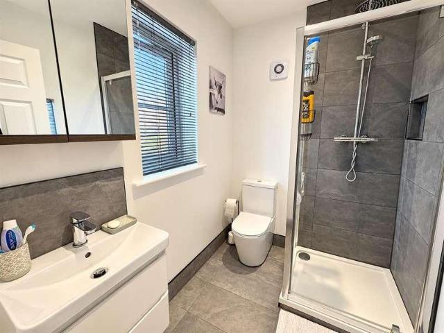 House for sale in Cleckheaton, Kirklees