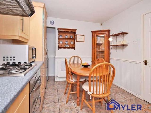 House for sale in Widnes, Hough Green