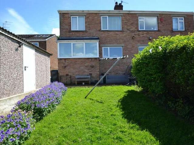House for sale in Baildon, West Yorkshire
