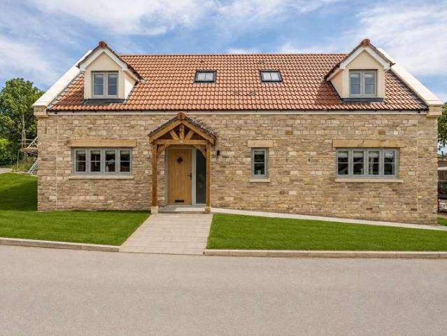 House for sale in Felton, North Somerset