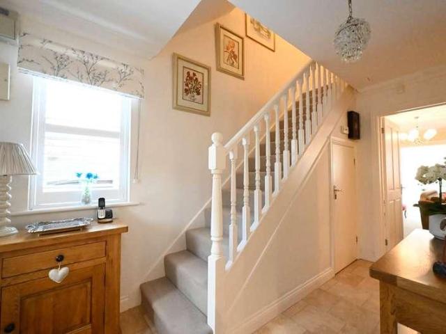 House for sale in Furzehill, East Dorset