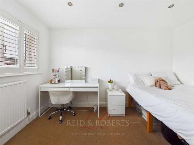 House for sale in Coedpoeth, Wales