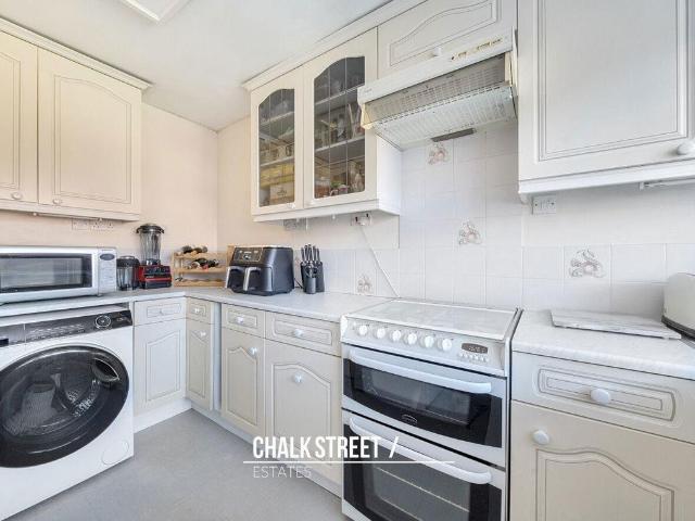 House for sale in Hornchurch, Greater London