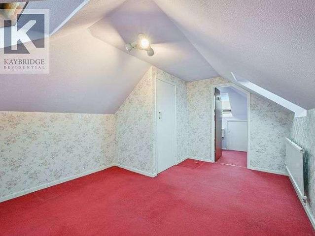 House for sale in Cuddington, Epsom and Ewell